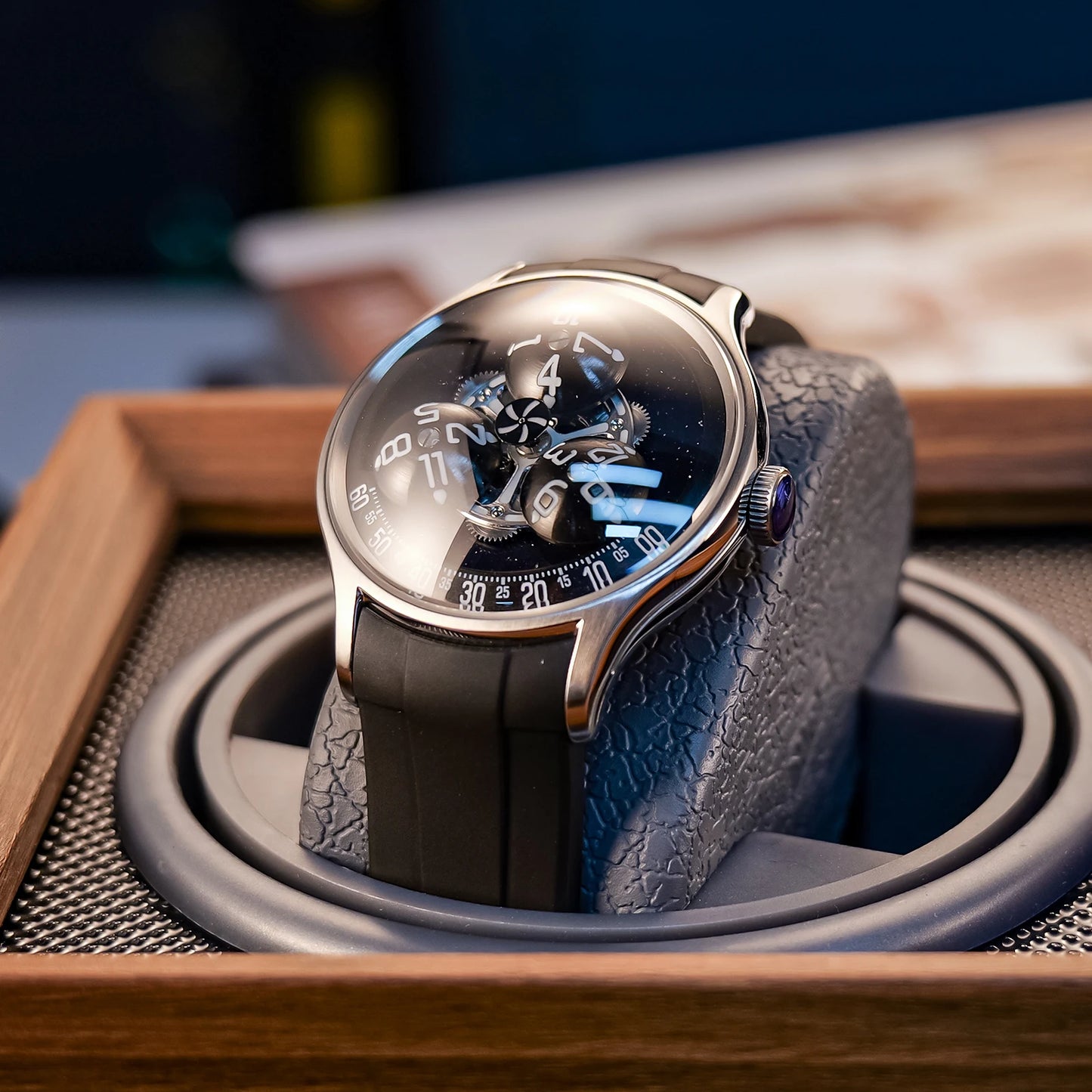 Super Luminous Trisome Planet Automatic Wristwatch