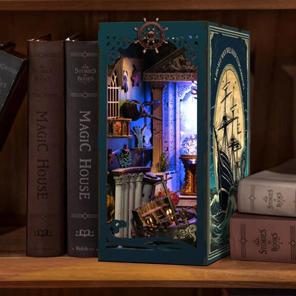 Riddle on the Seabed Miniature Book Nook